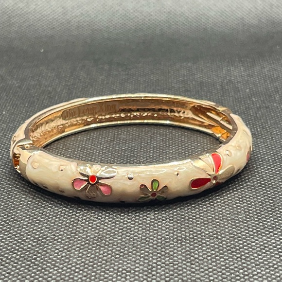 Jiu Long Xing Flowers Pink Purple Green  Cream Enamel Hinged Bangle Bracelet - Picture 1 of 7